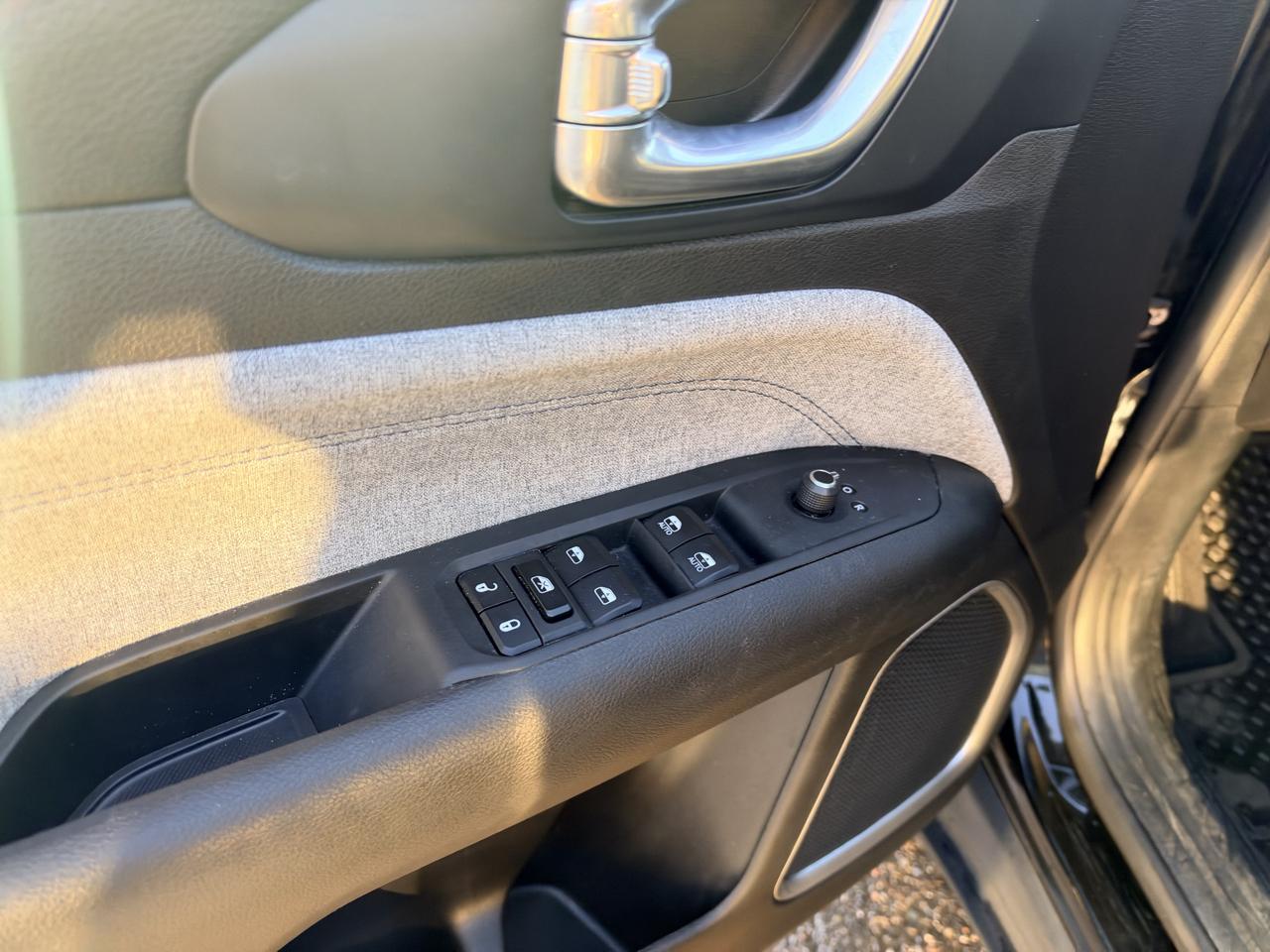 2024 Jeep Compass Latitude - Photo 12