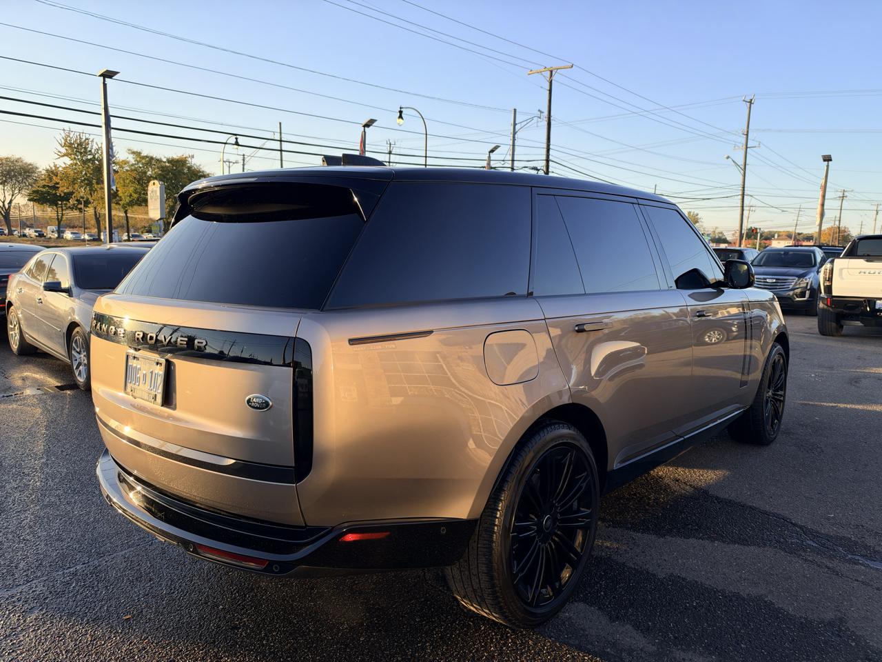 Land Rover New Range Rover SE LWB 2023