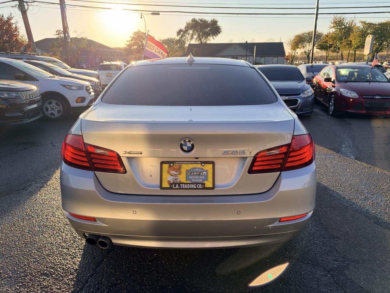 BMW 5-Series 528i xDrive 2016