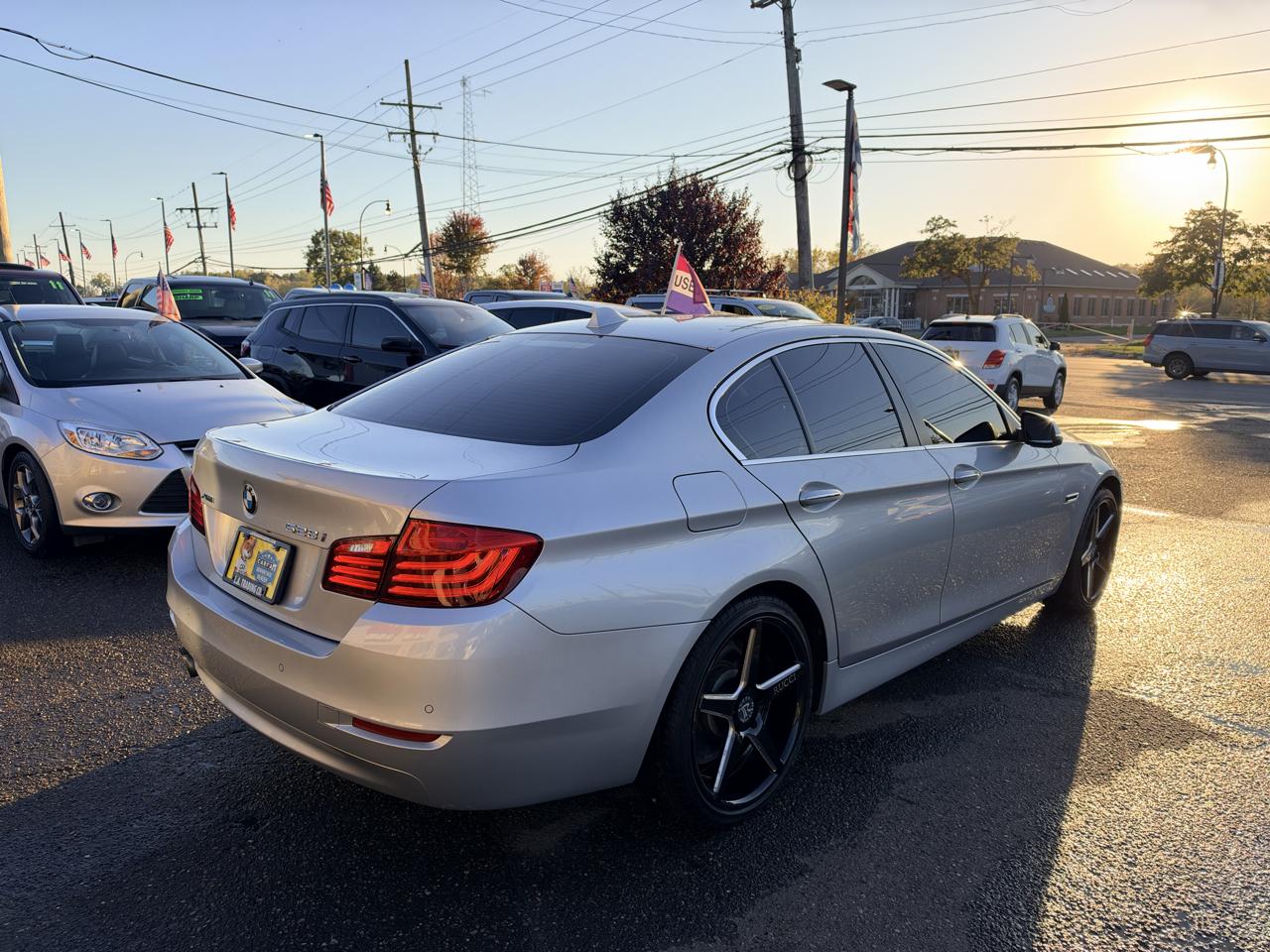BMW 5-Series 528i xDrive 2016