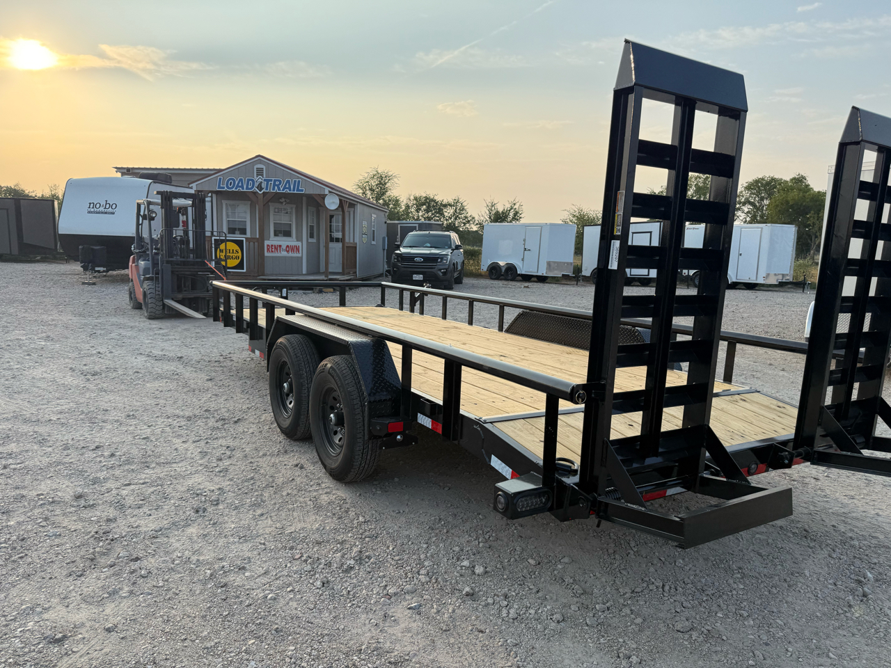 Load Trail 83X20 CARHAULER  2026