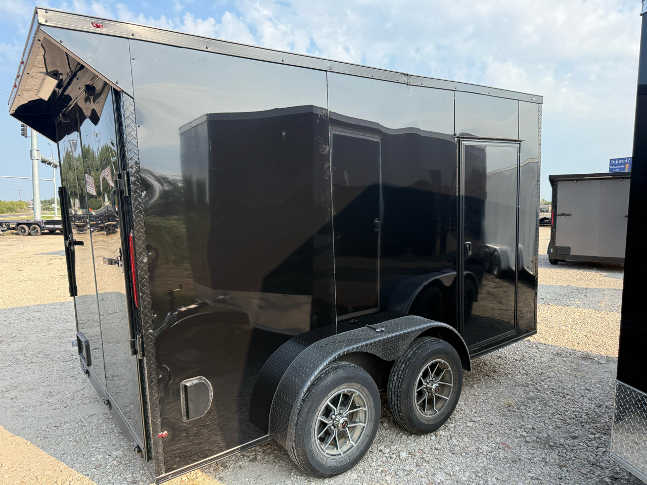 2026 Deep South 7x12TA Enclosed W/WING, BLACKOUT PKG, 7' INTERIOR, .080 POLYCOR