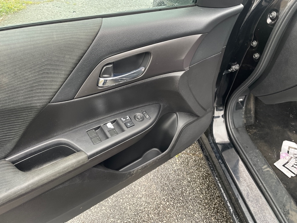 Honda Accord LX Sedan CVT 2015