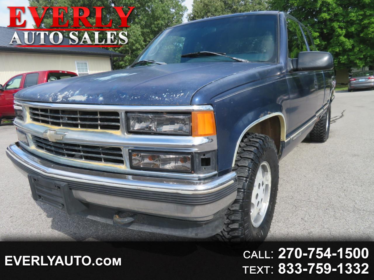 Used 1995 Chevrolet C/K 2500 Ext Cab 141.5" WB 4WD for Sale in