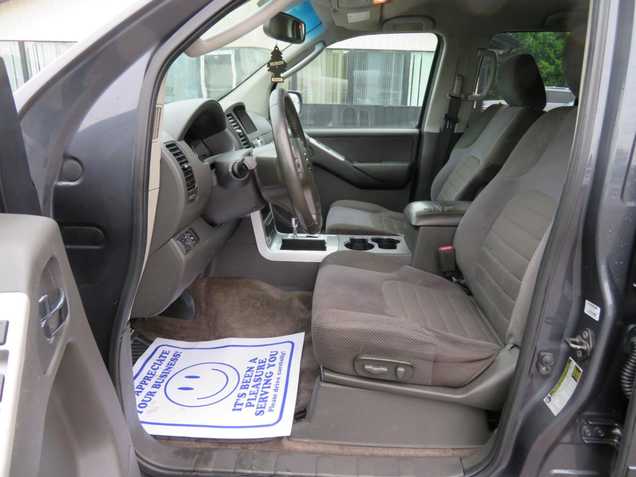 Nissan Pathfinder 2WD 4dr V6 SV 2011