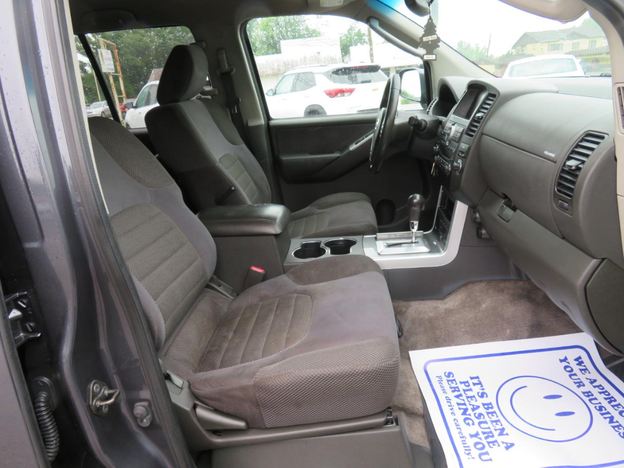 Nissan Pathfinder 2WD 4dr V6 SV 2011