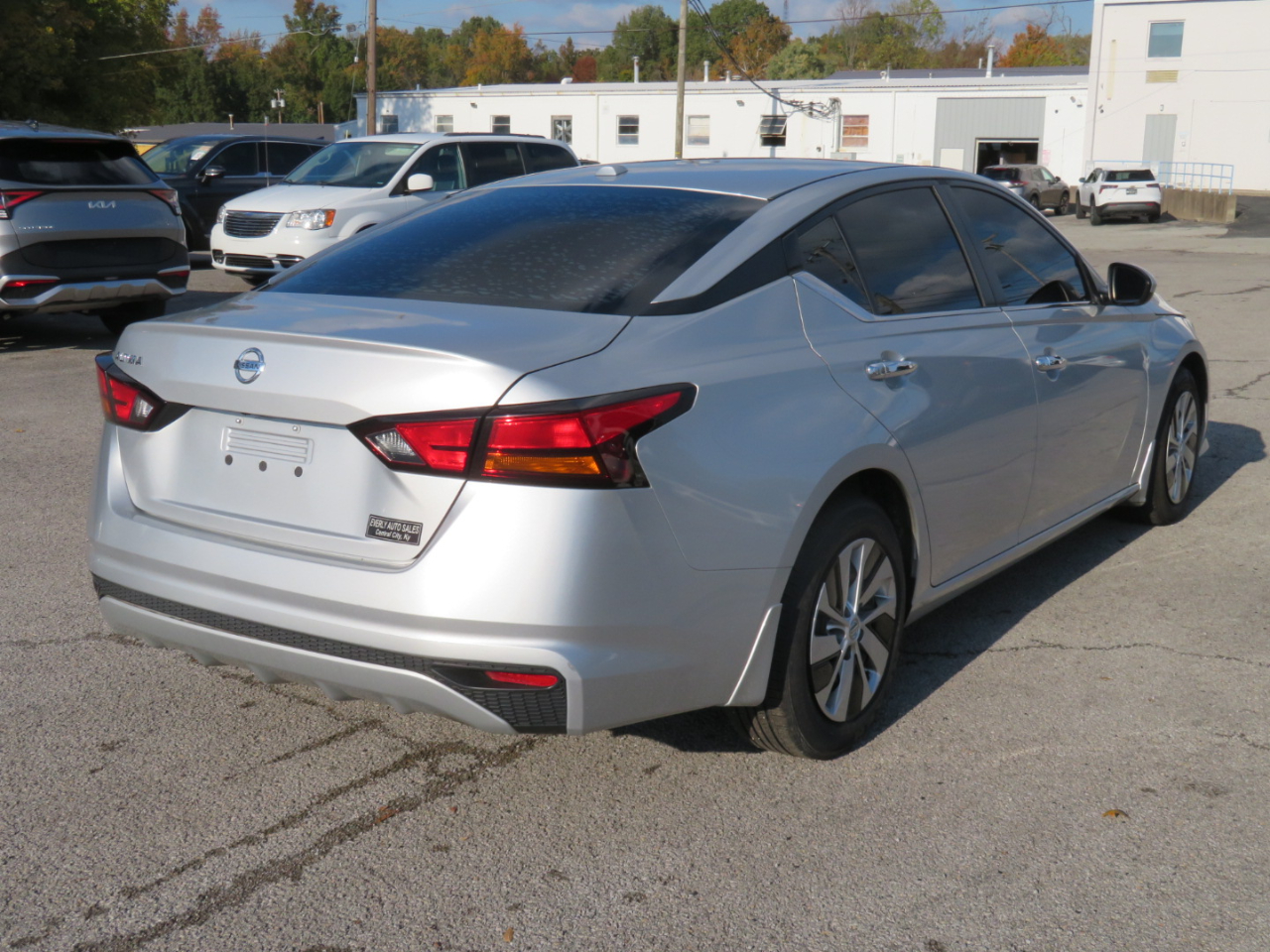 Nissan Altima 2.5 S Sedan 2019 Nissan Altima 2.5 S Sedan 2019