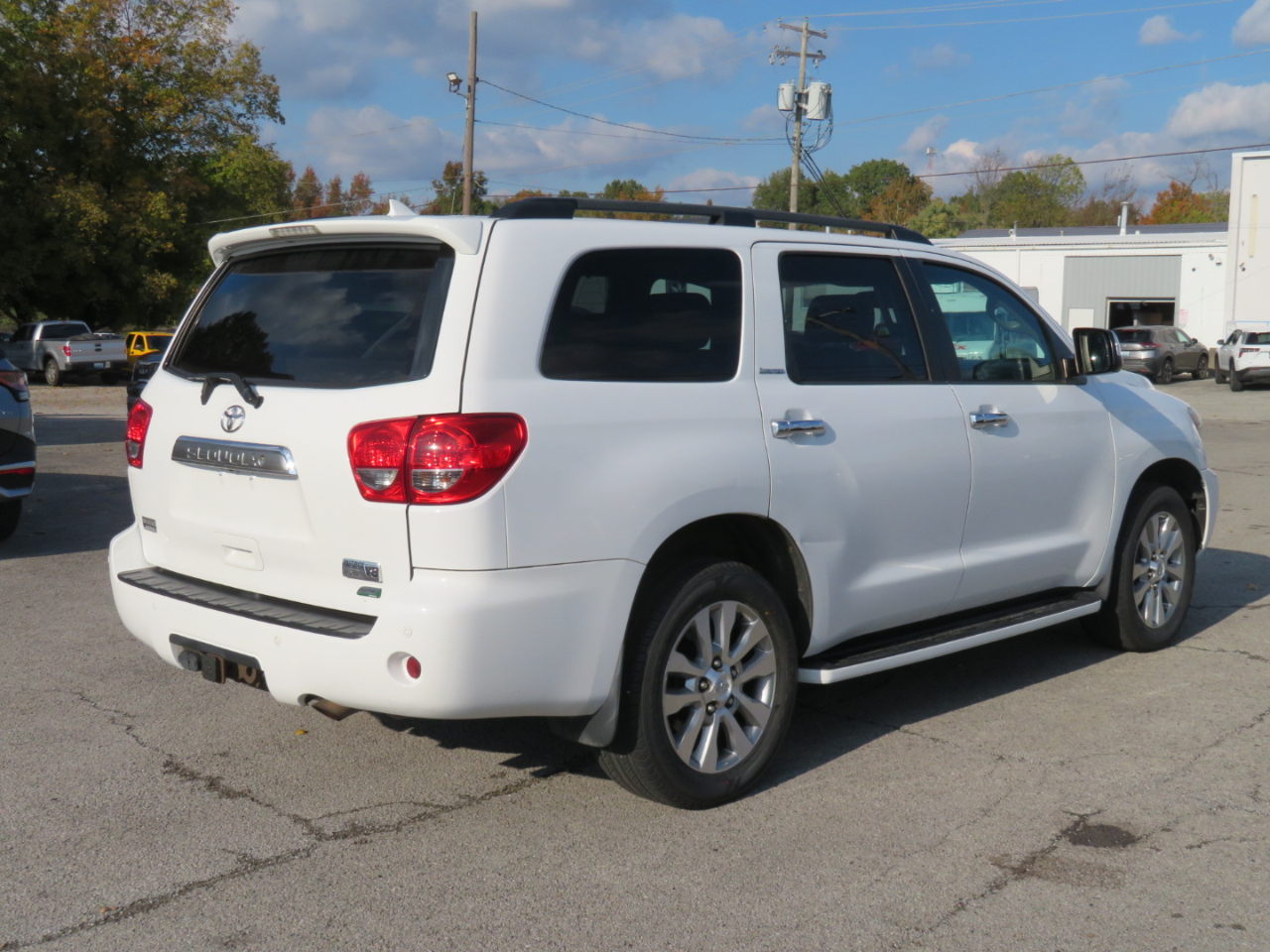 Toyota Sequoia 4WD 5.7L FFV Limited (Natl) 2013 Toyota Sequoia 4WD 5.7L FFV Limited (Natl) 2013