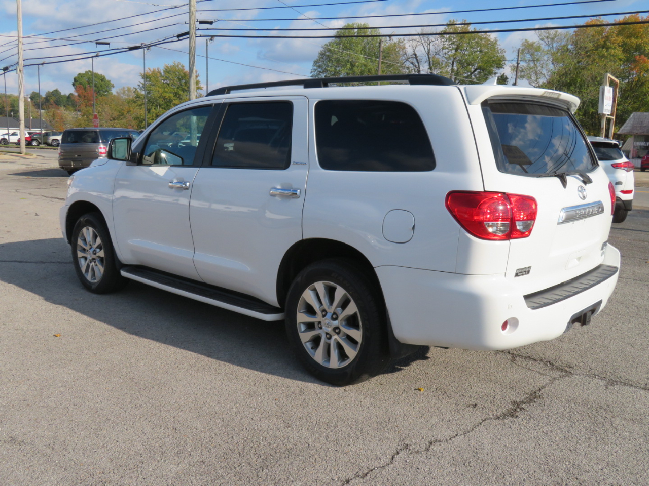 Toyota Sequoia 4WD 5.7L FFV Limited (Natl) 2013 Toyota Sequoia 4WD 5.7L FFV Limited (Natl) 2013