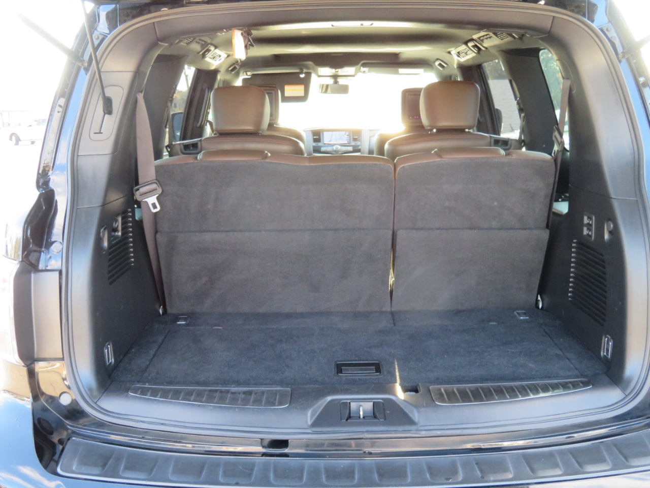 Nissan Armada 4x4 Platinum 2018 Nissan Armada 4x4 Platinum 2018