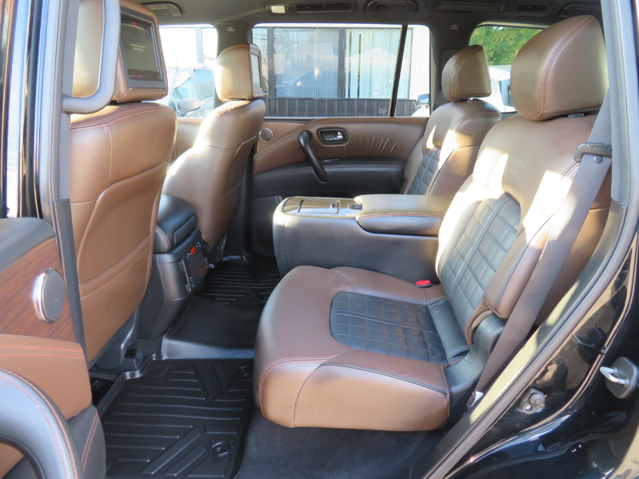 Nissan Armada 4x4 Platinum 2018 Nissan Armada 4x4 Platinum 2018