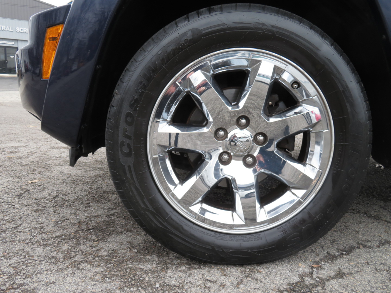 Jeep Liberty 4WD 4dr Sport Latitude 2012