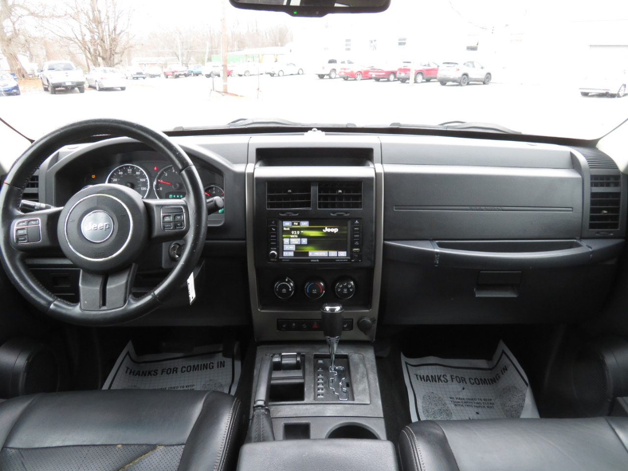 Jeep Liberty 4WD 4dr Sport Latitude 2012