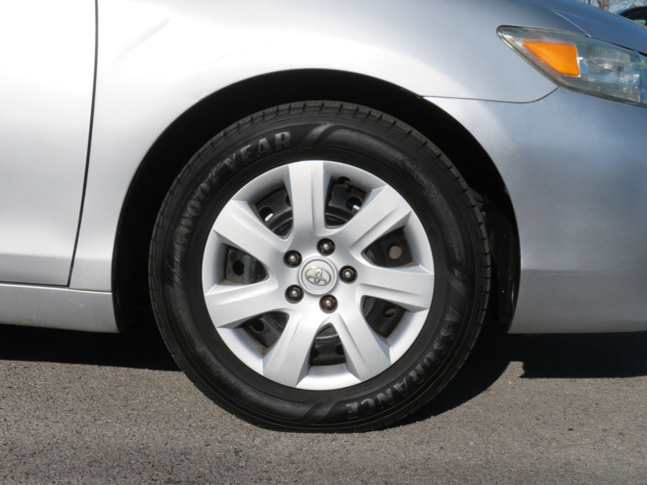 Toyota Camry 4dr Sdn I4 Man (Natl) 2010