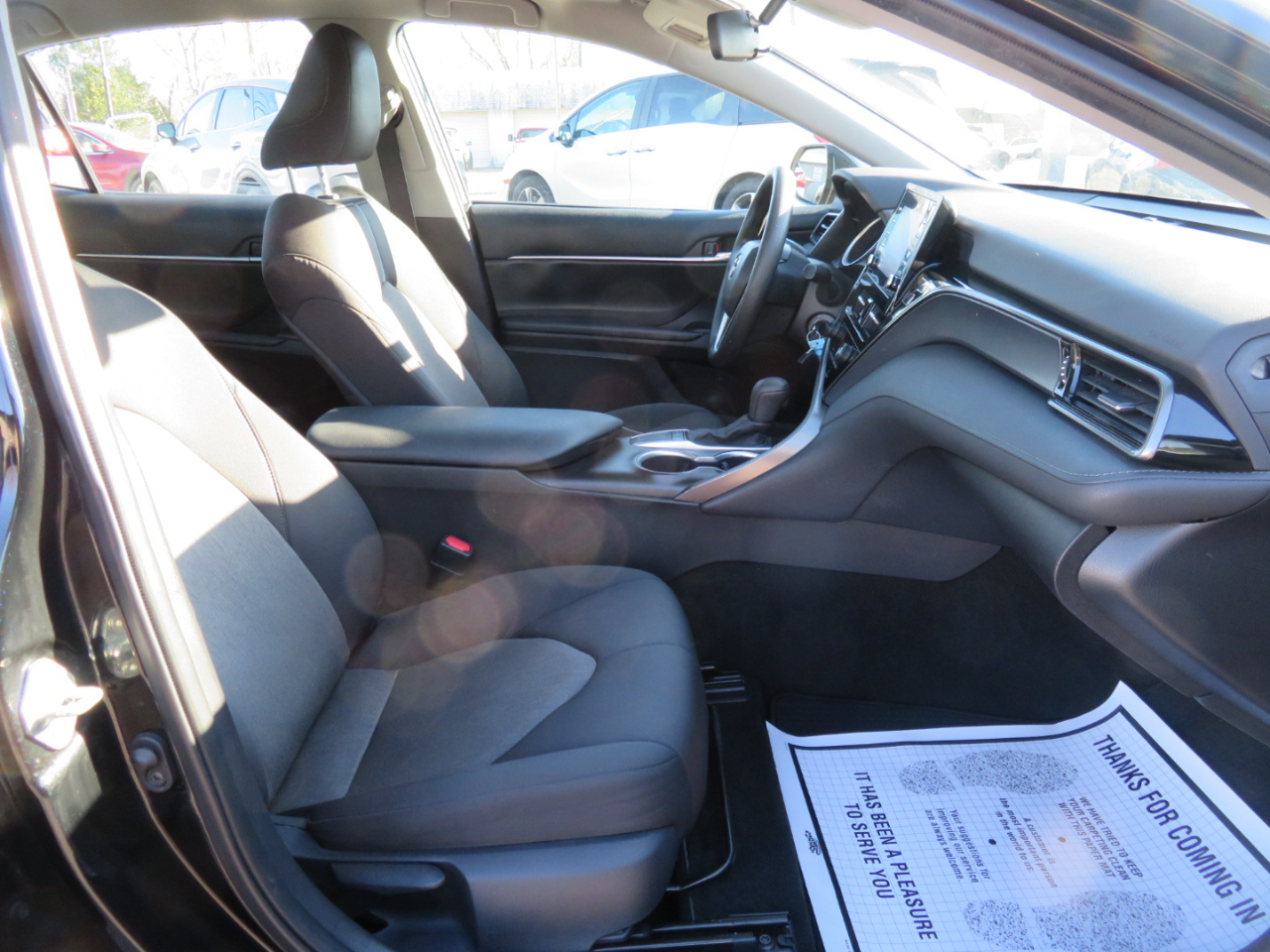 Toyota Camry LE Auto (Natl) 2022