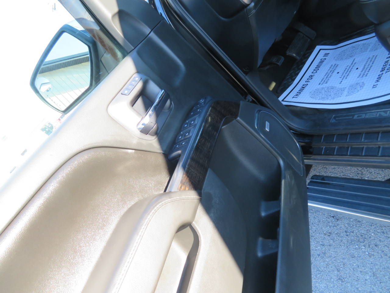 GMC Sierra 1500 4WD Crew Cab 143.5" Denali 2016