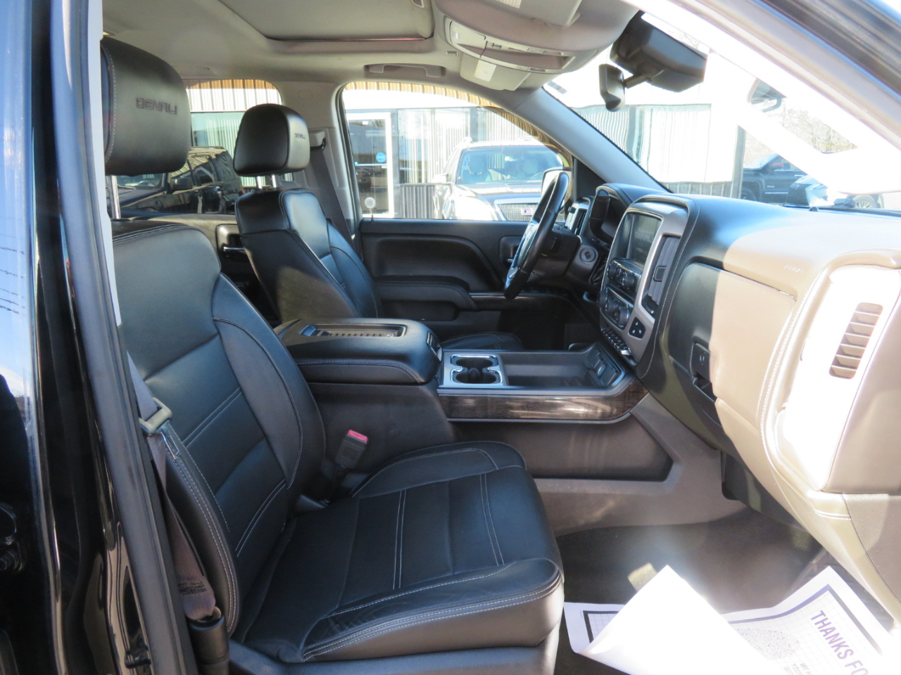 GMC Sierra 1500 4WD Crew Cab 143.5" Denali 2016