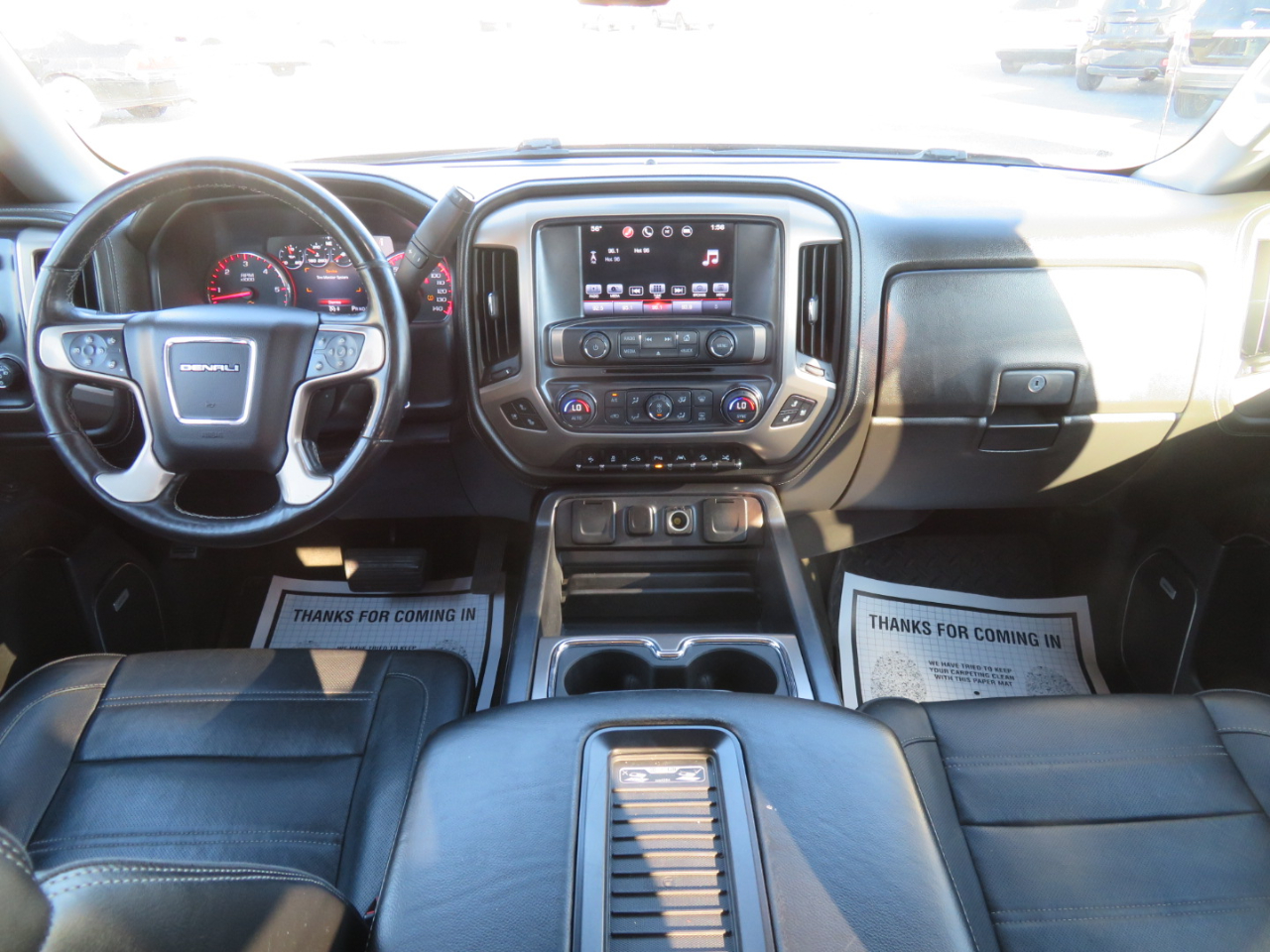 GMC Sierra 1500 4WD Crew Cab 143.5" Denali 2016