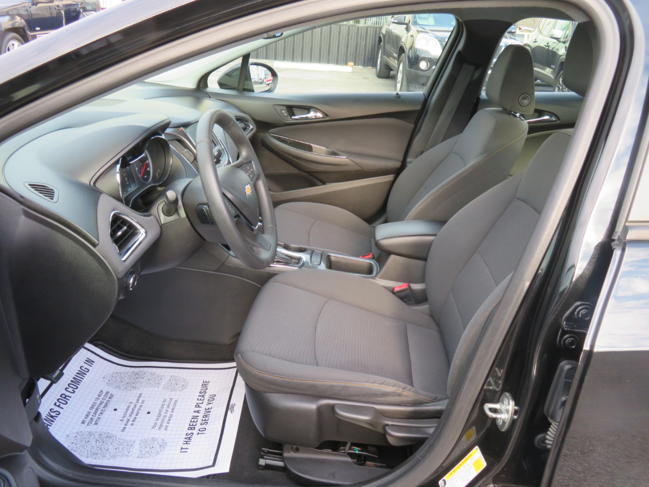 Chevrolet Cruze 4dr Sdn LS 2019