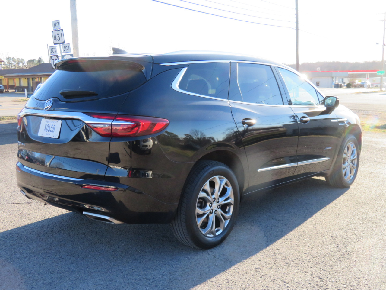 Buick Enclave AWD 4dr Avenir 2021