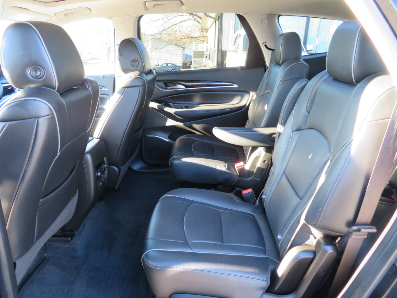 Buick Enclave AWD 4dr Avenir 2021