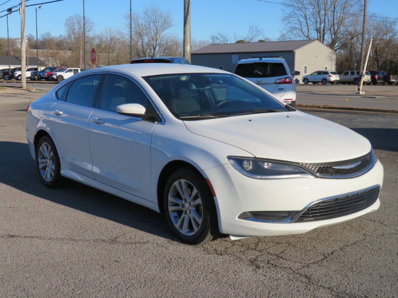 Chrysler 200 4dr Sdn Limited FWD 2016