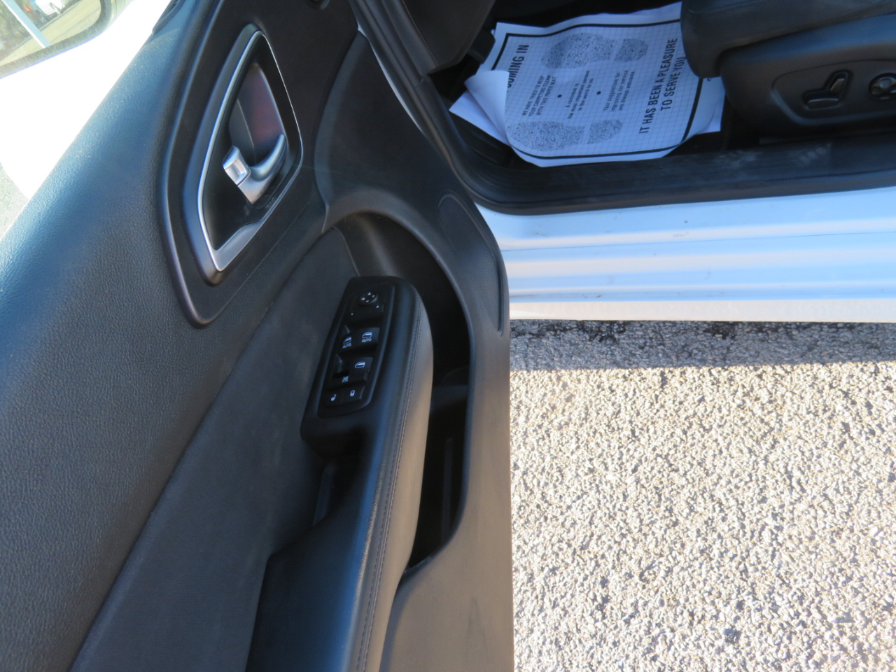 Chrysler 200 4dr Sdn Limited FWD 2016