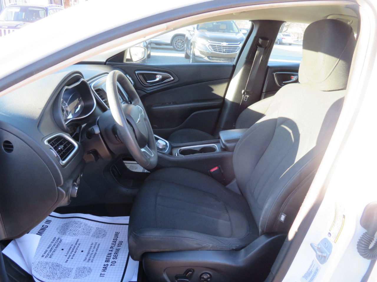 Chrysler 200 4dr Sdn Limited FWD 2016