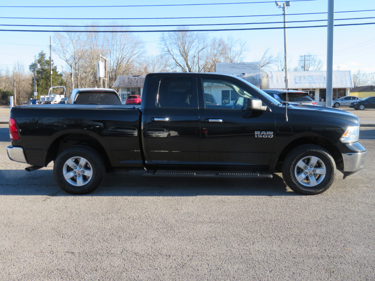 RAM 1500 SLT 4x4 Quad Cab 6'4" Box 2018
