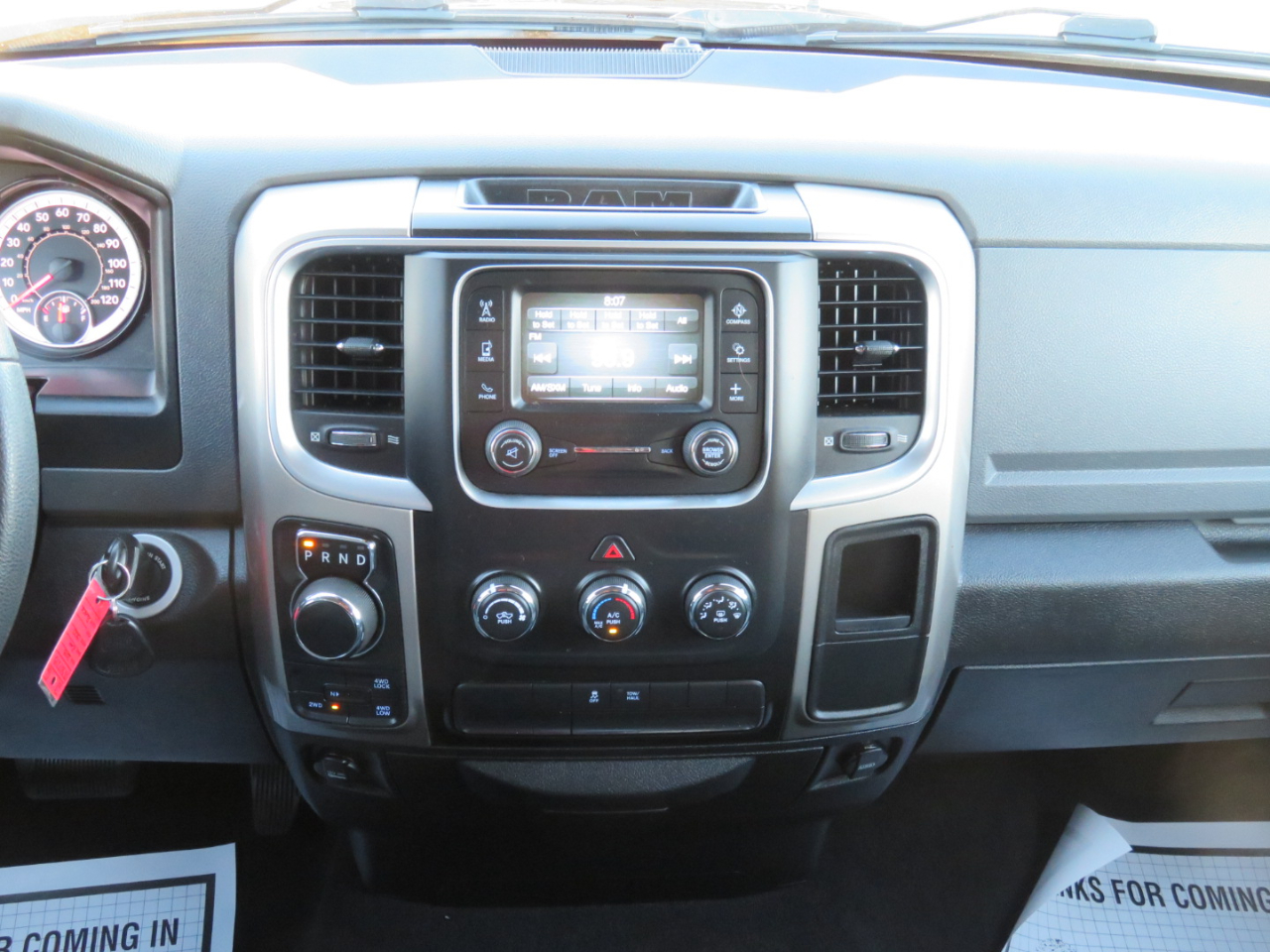 RAM 1500 SLT 4x4 Quad Cab 6'4" Box 2018