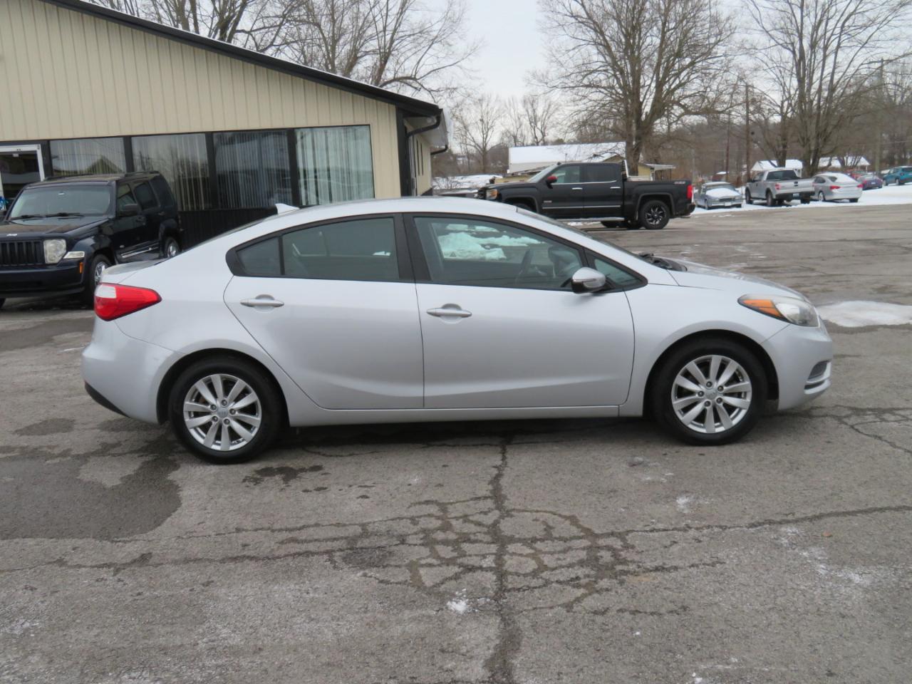 Kia Forte 4dr Sdn Auto LX 2016