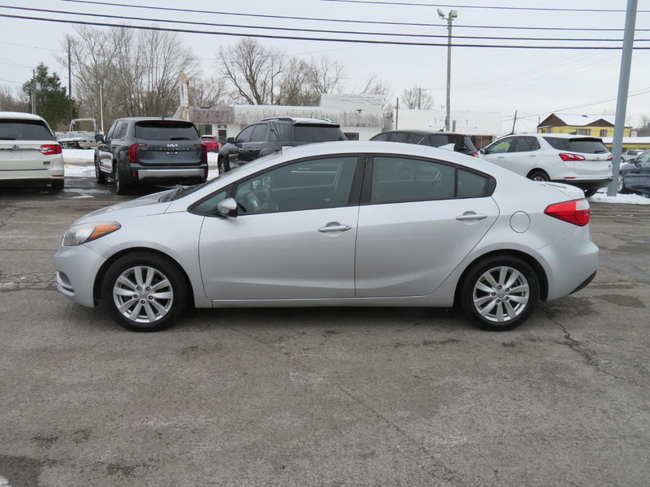 Kia Forte 4dr Sdn Auto LX 2016