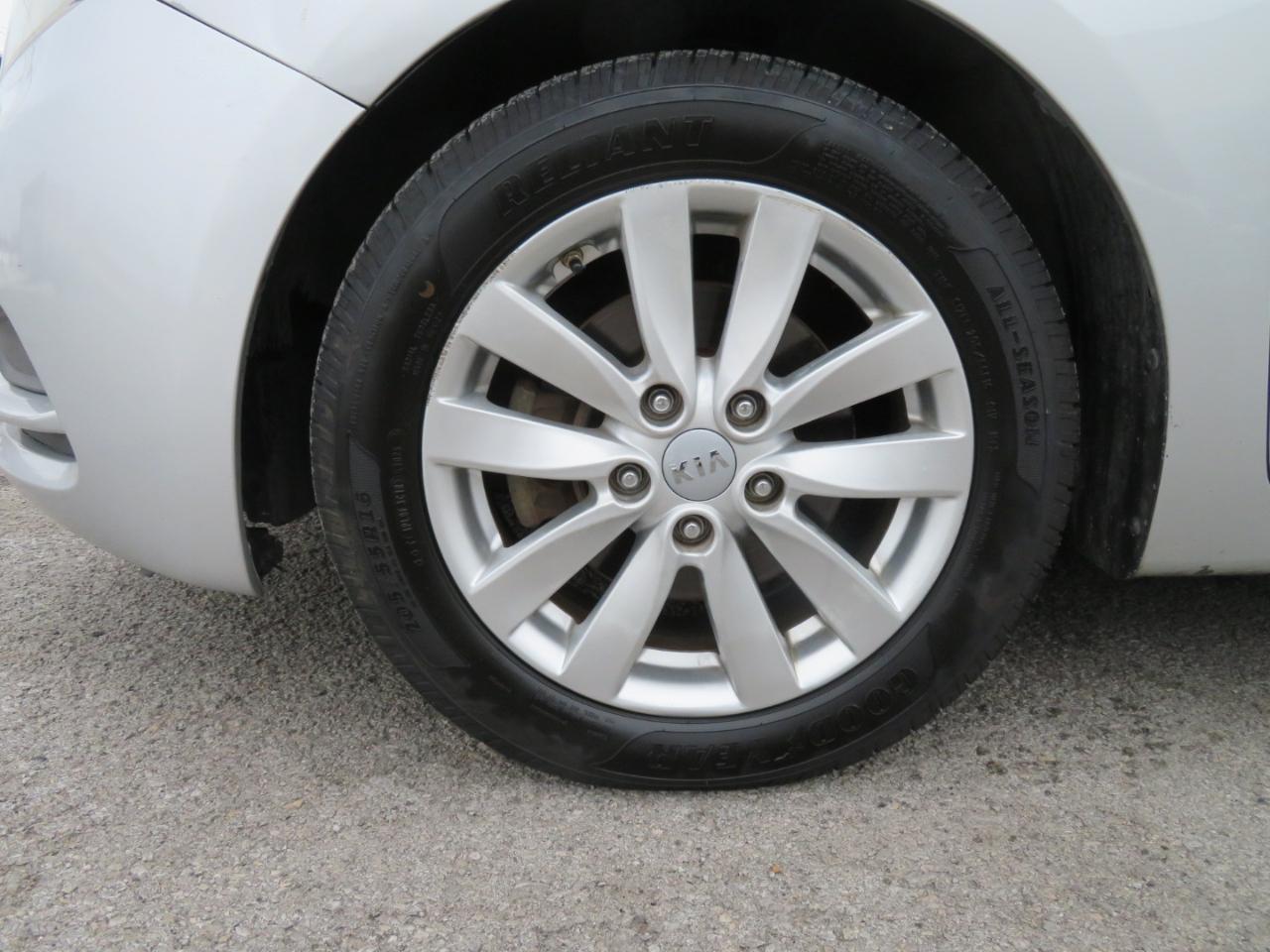 Kia Forte 4dr Sdn Auto LX 2016