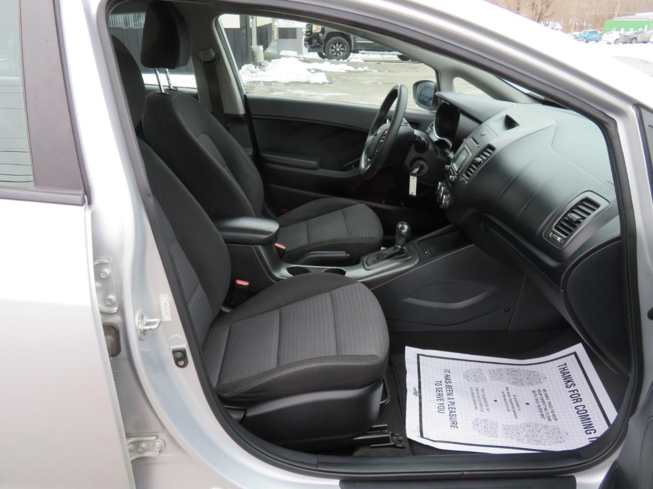 Kia Forte 4dr Sdn Auto LX 2016