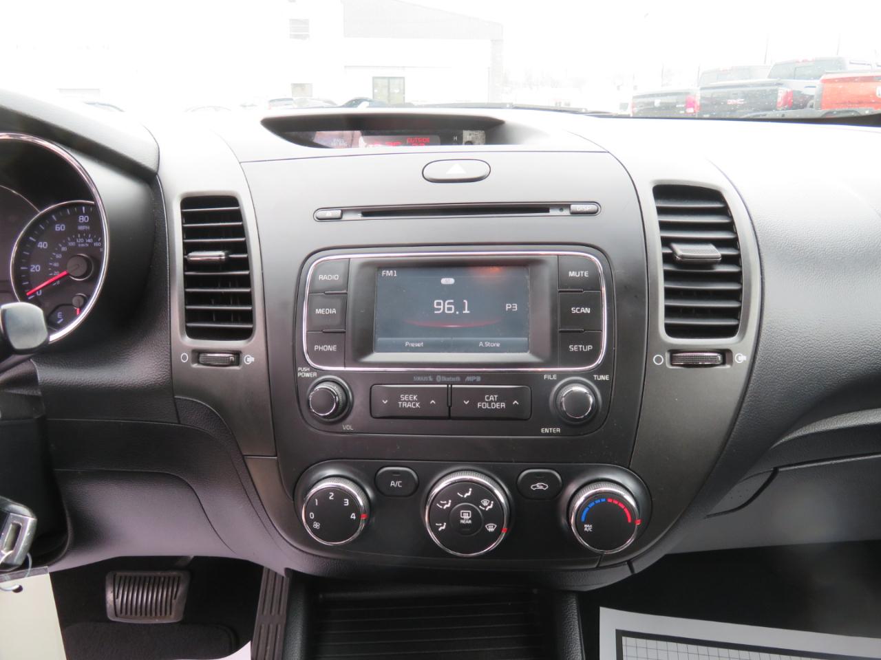 Kia Forte 4dr Sdn Auto LX 2016