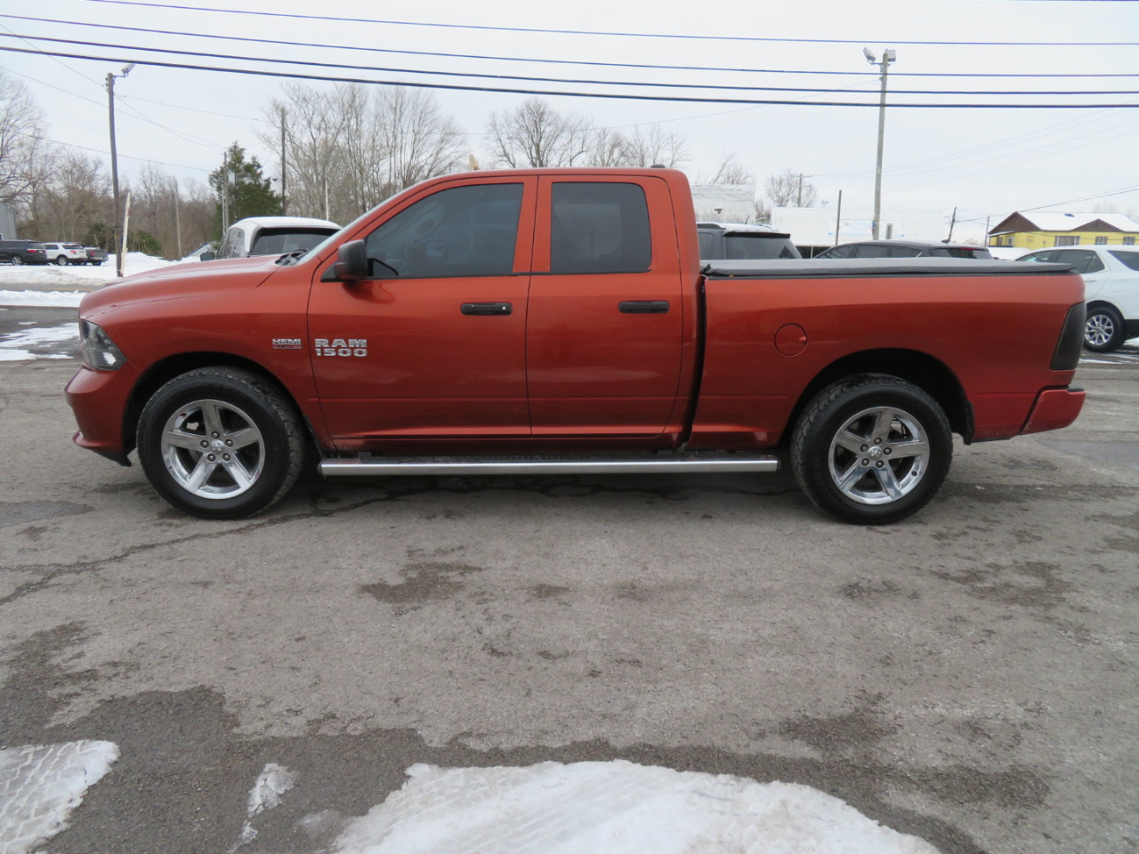 RAM 1500 2WD Quad Cab 140.5" Express 2013