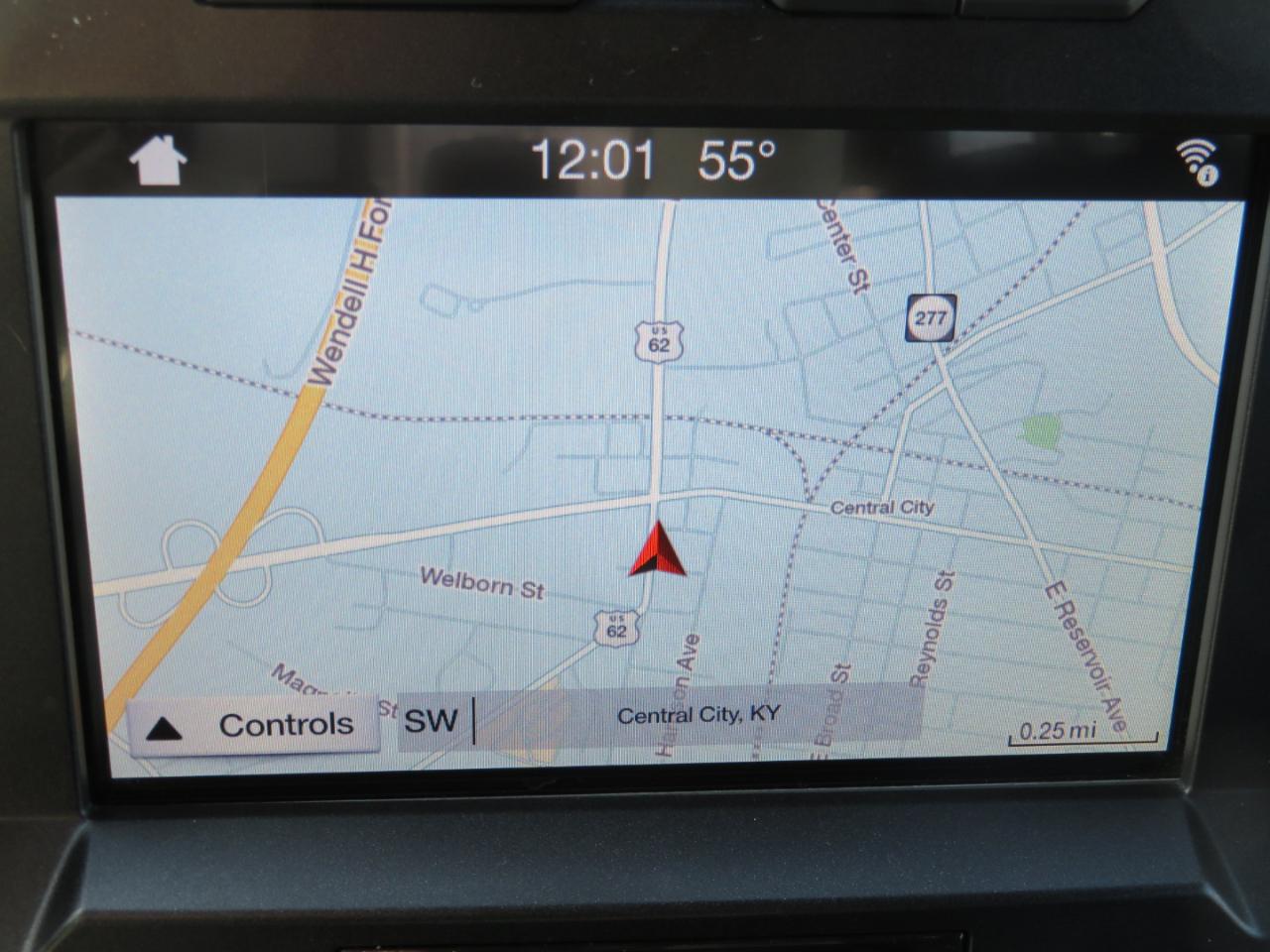 Ford F-150 Supercab 145" Lariat 4WD 2019