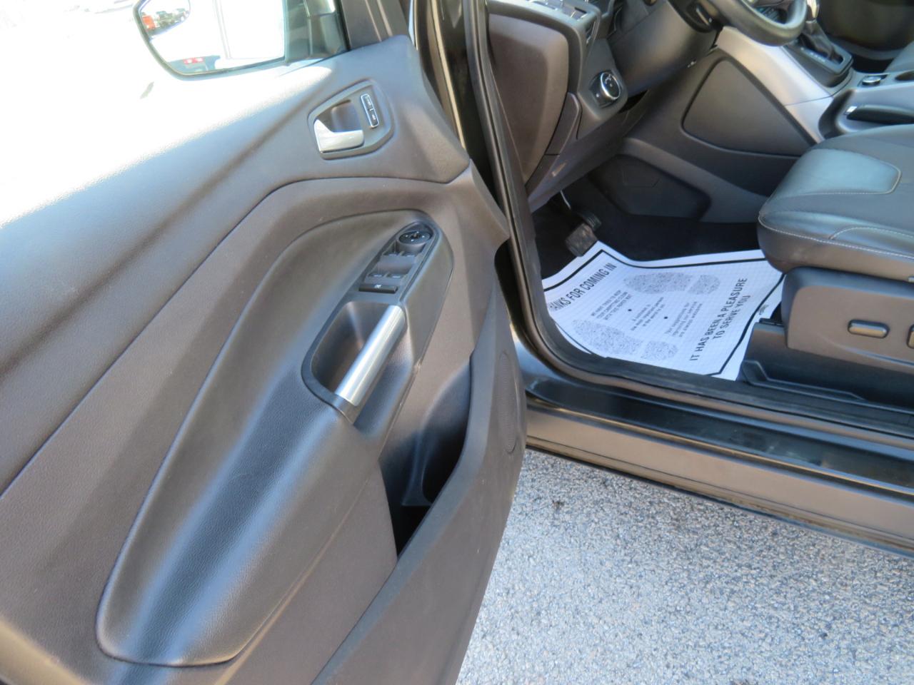 Ford Escape 4WD 4dr SE 2015