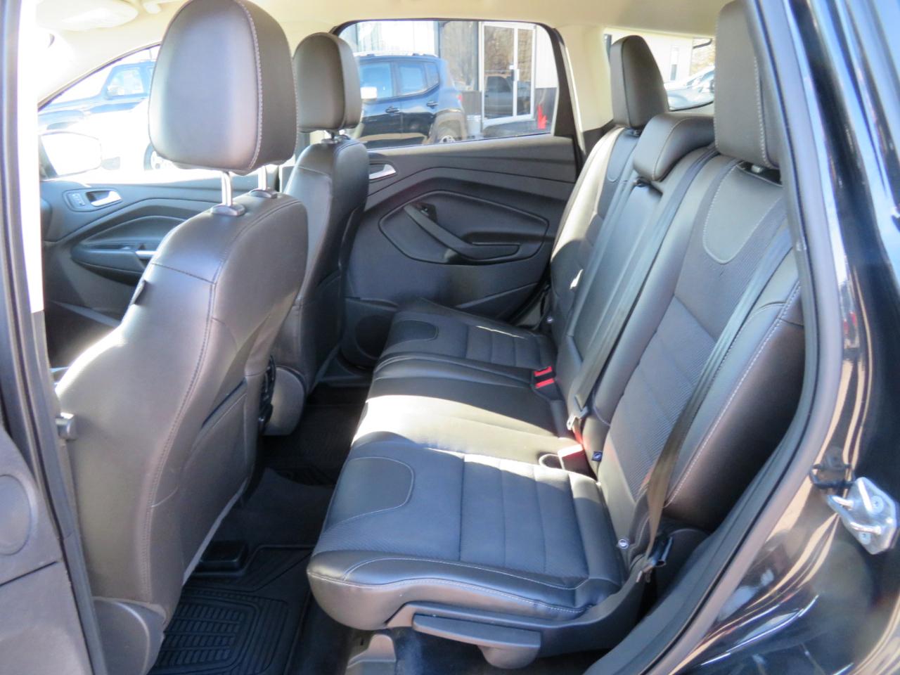 Ford Escape 4WD 4dr SE 2015