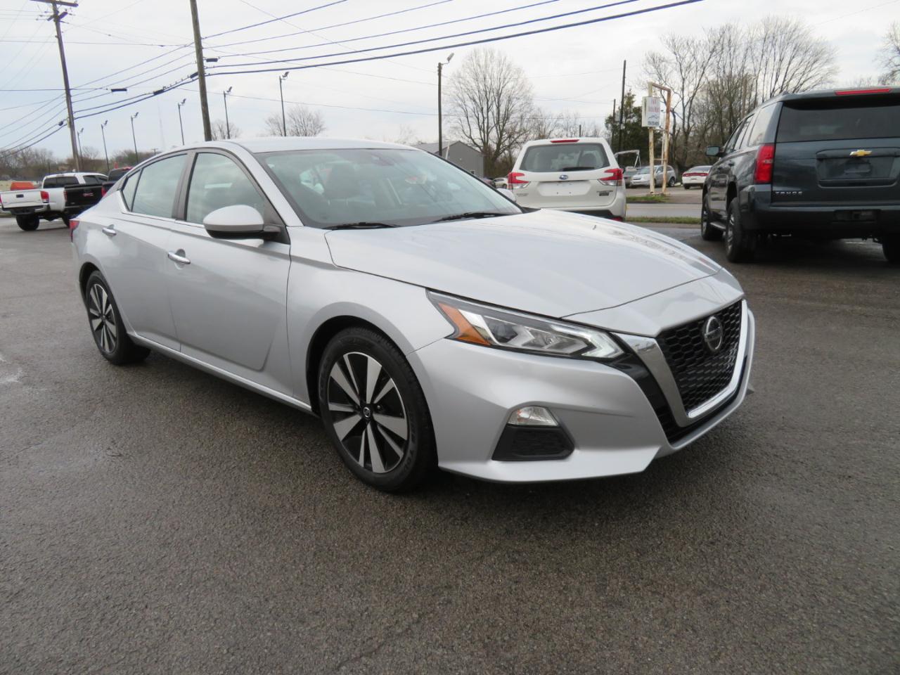 Nissan Altima 2.5 SV Sedan 2022