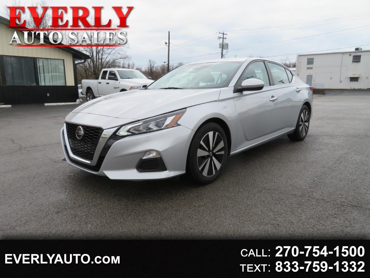 Nissan Altima 2.5 SV Sedan 2022