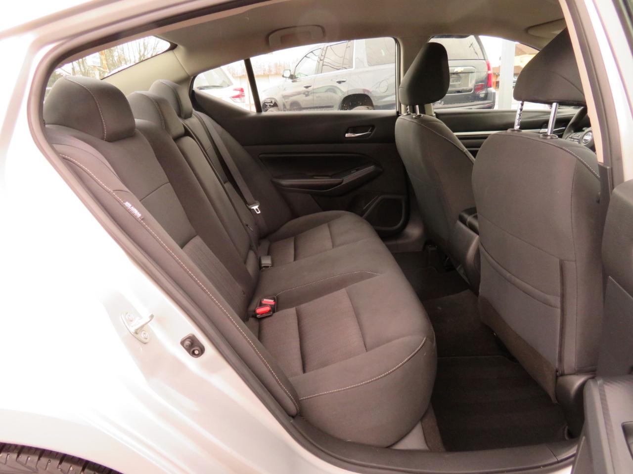 Nissan Altima 2.5 SV Sedan 2022