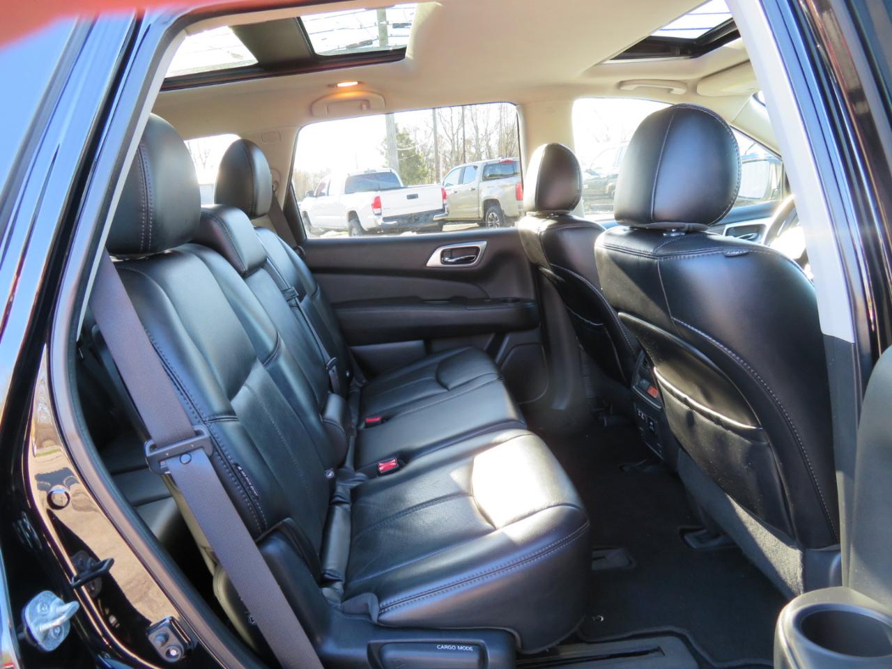 Nissan Pathfinder 4x4 Platinum 2020