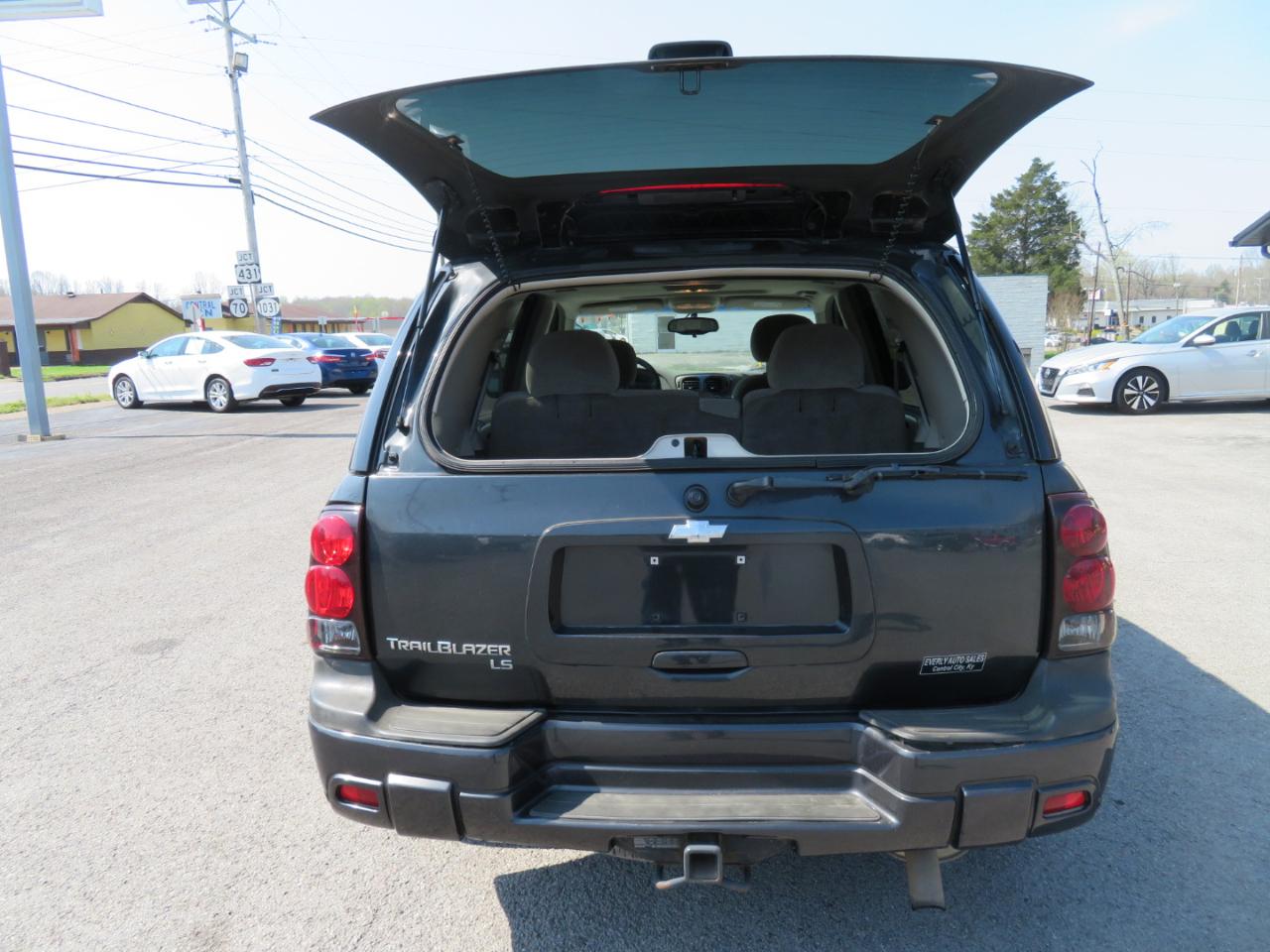 Chevrolet TrailBlazer 4dr 4WD LS 2006