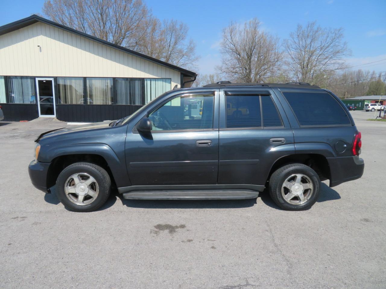 Chevrolet TrailBlazer 4dr 4WD LS 2006