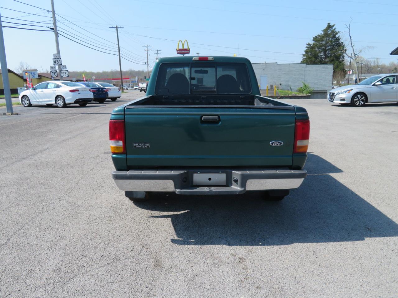 Ford Ranger Supercab 126" WB XLT 1999