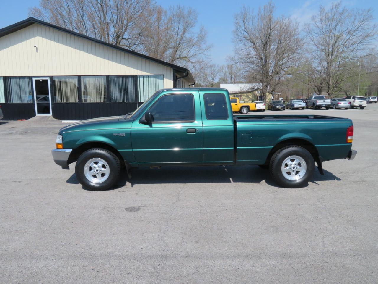 Ford Ranger Supercab 126" WB XLT 1999