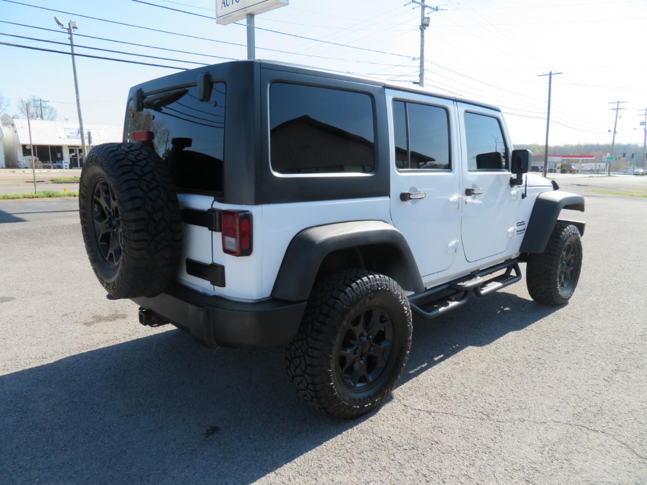 Jeep Wrangler Unlimited 4WD 4dr Sport 2013