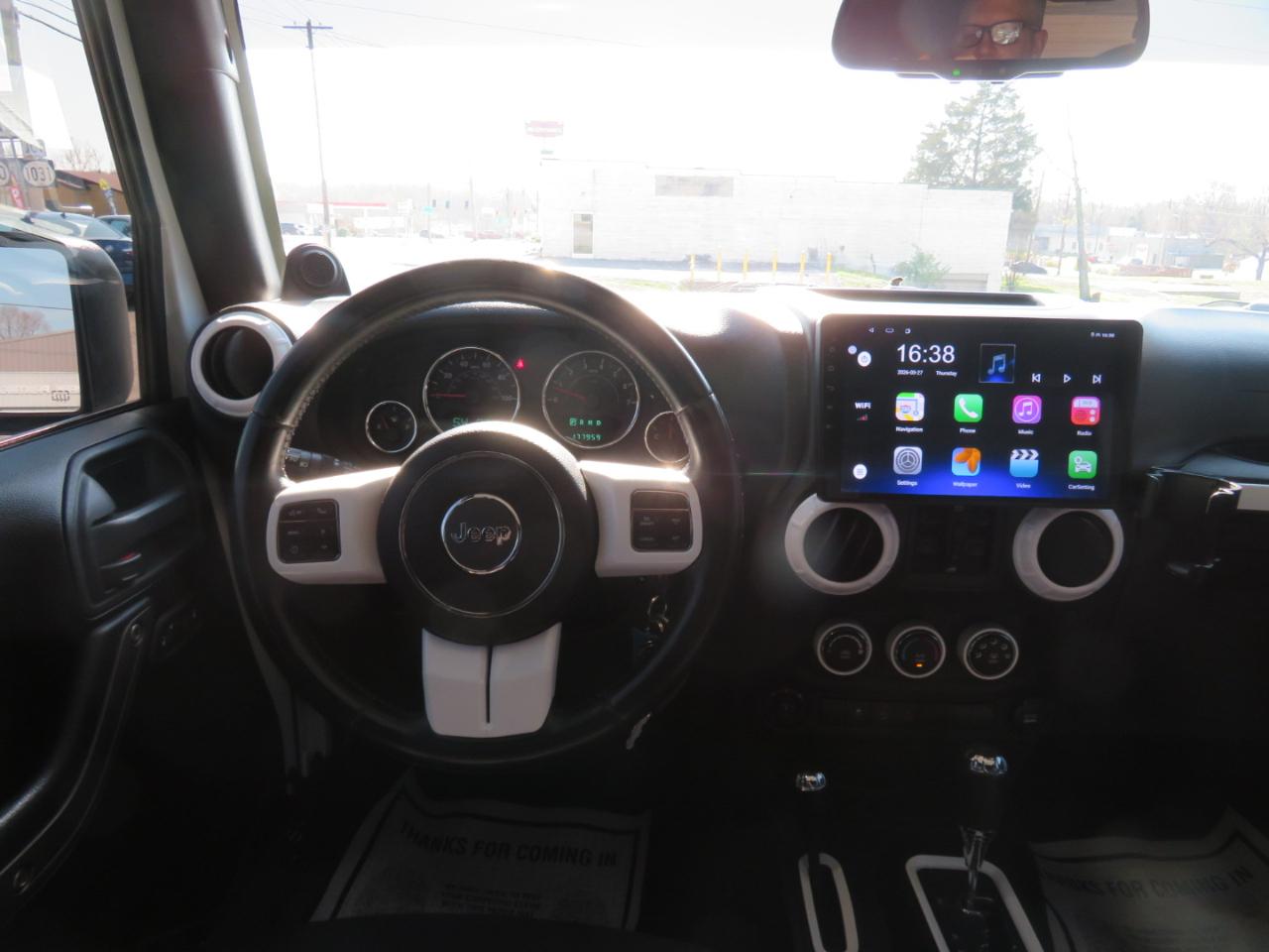 Jeep Wrangler Unlimited 4WD 4dr Sport 2013