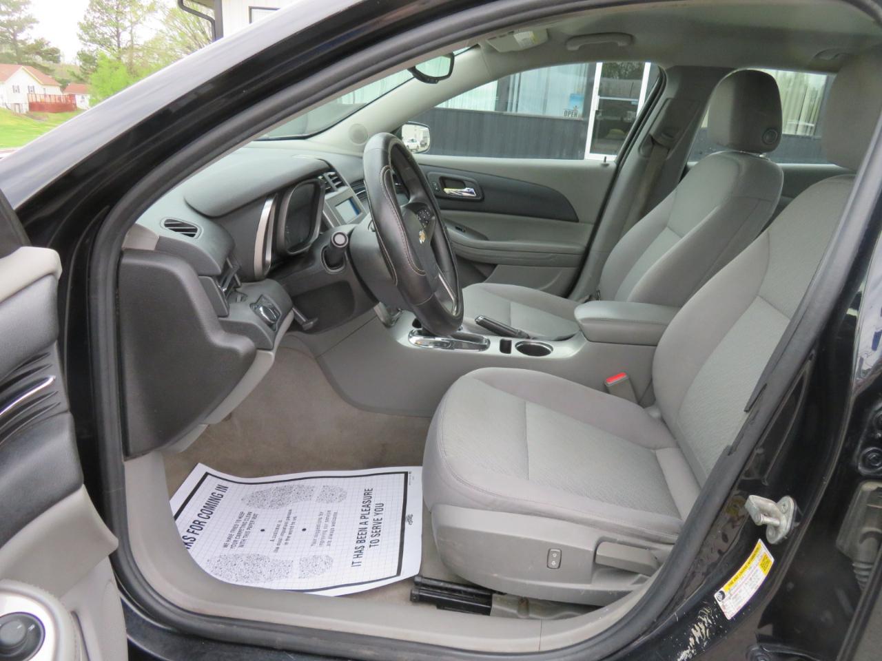 Chevrolet Malibu 4dr Sdn LS w/1LS 2015